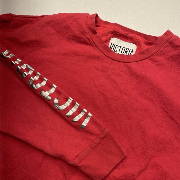 Victoria's Secret Sport Sweatshirt XS Red Spell Out Cropped‎ - Picture 1 of 9